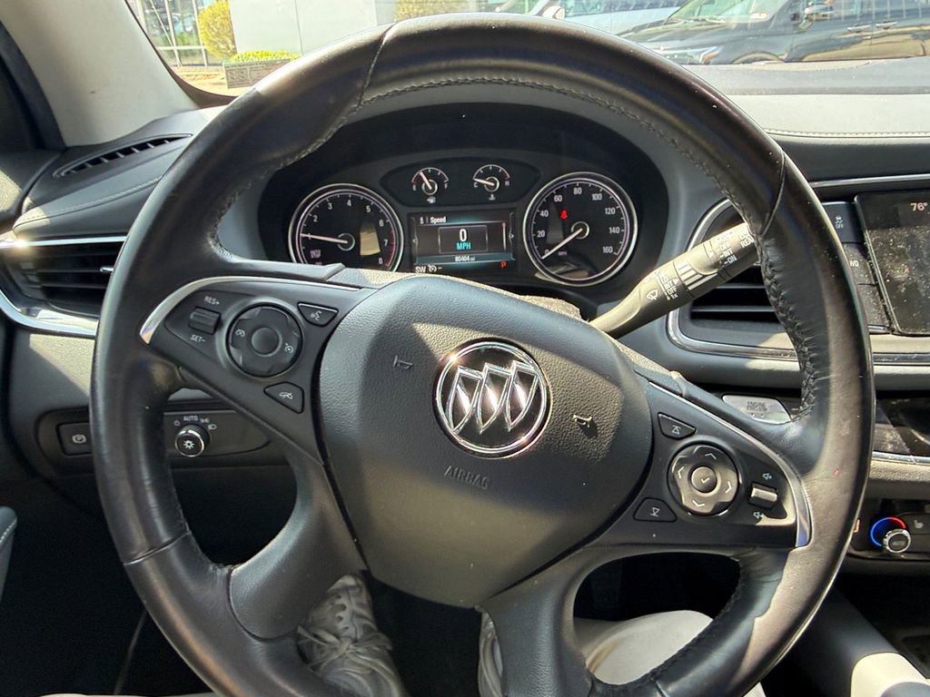 Used 2019 Buick Enclave Essence w/ LPO, Luxury Package image 21