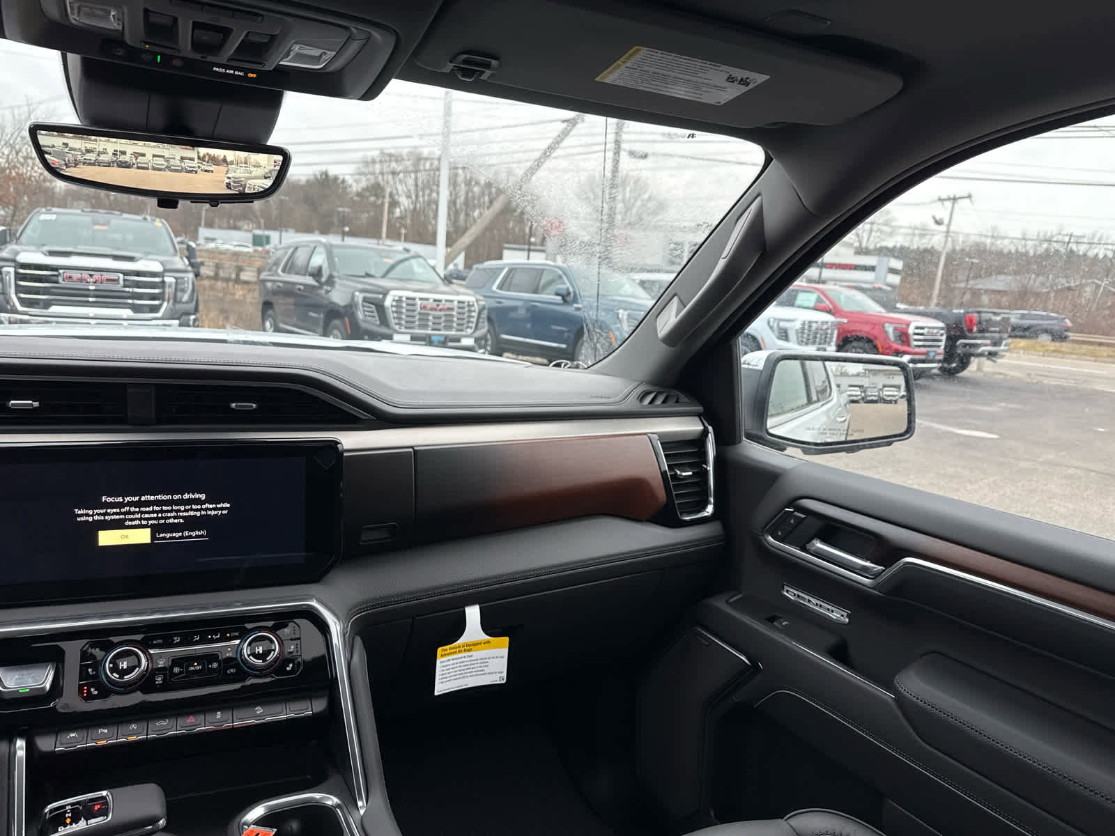 New 2026 GMC Sierra 1500 Denali w/ Denali Reserve Package image 15