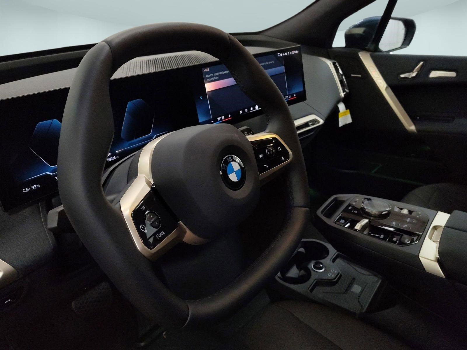 New 2026 BMW iX xDrive45 w/ Premium Package image 17