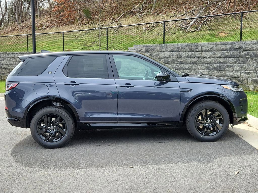 New 2026 Land Rover Discovery Sport Landmark image 11