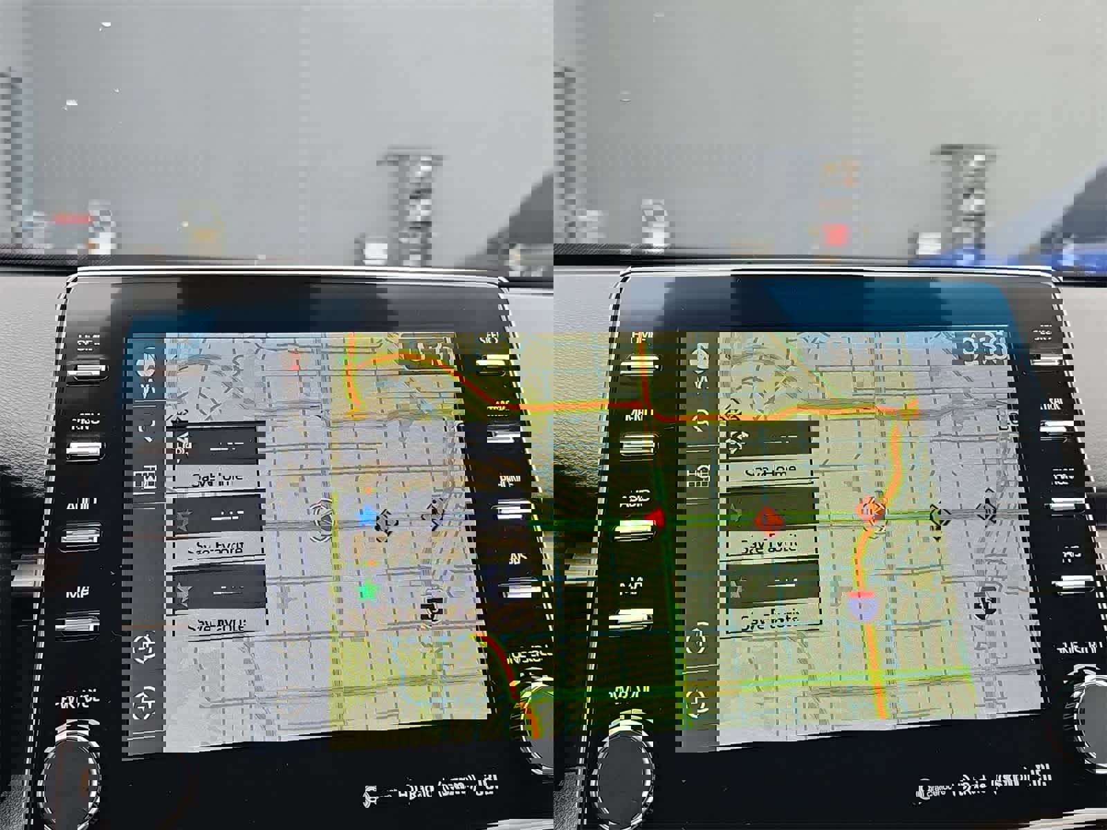 Used 2021 Toyota Avalon XLE w/ Carpet Mat Package (TMS) image 27