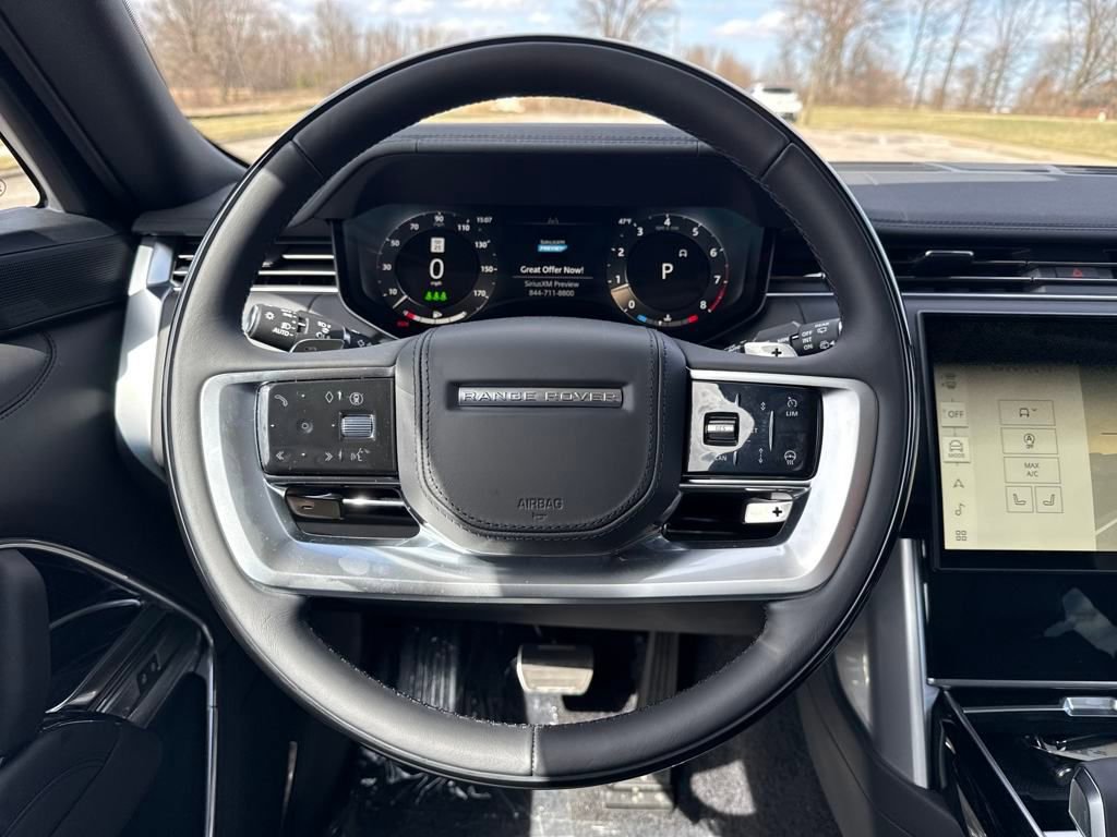New 2025 Land Rover Range Rover SE AWD/4WD image 18