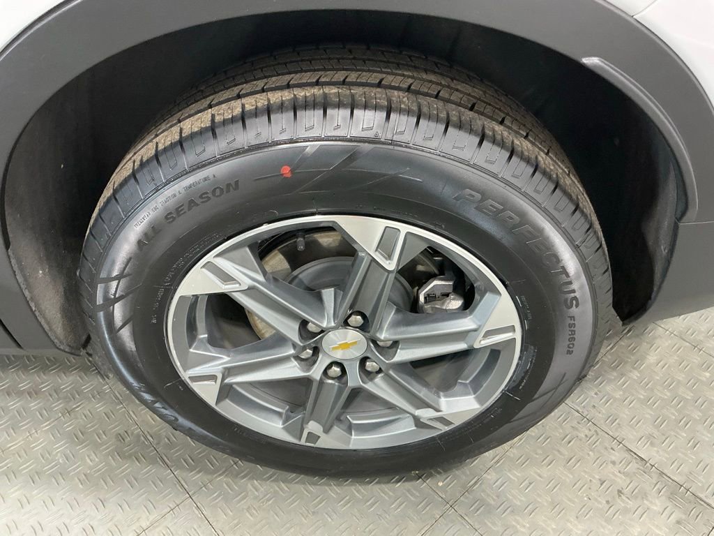 Used 2024 Chevrolet Blazer LT image 38