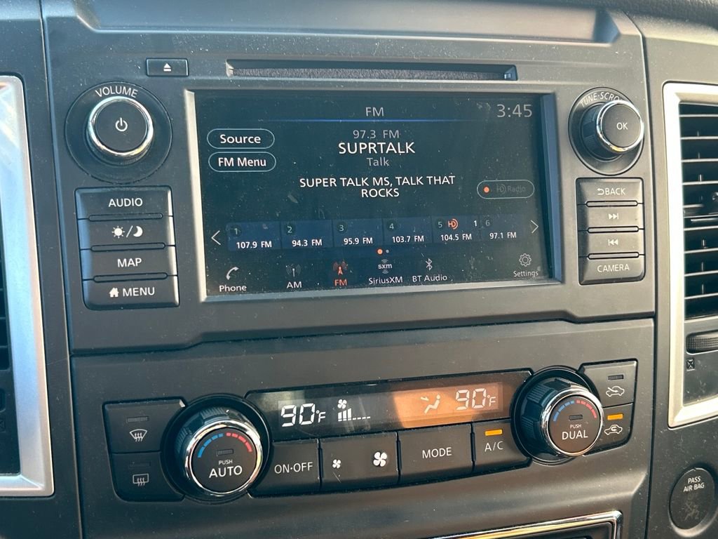 Used 2019 Nissan Titan SV w/ SV Convenience Package image 11