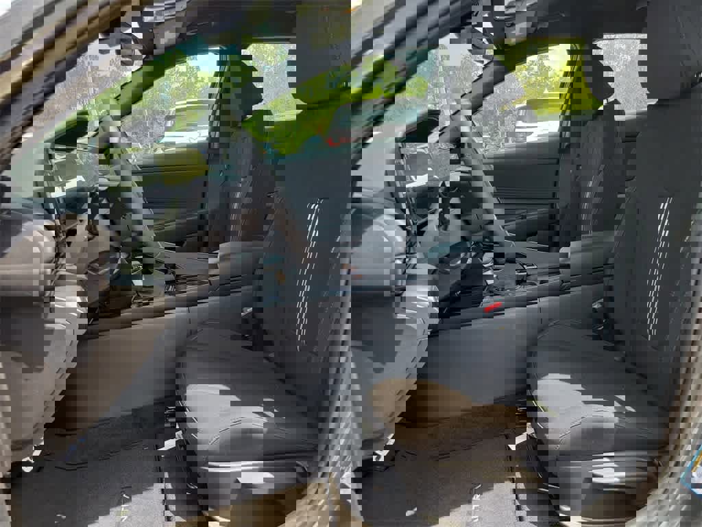 New 2025 Hyundai Elantra SEL image 20