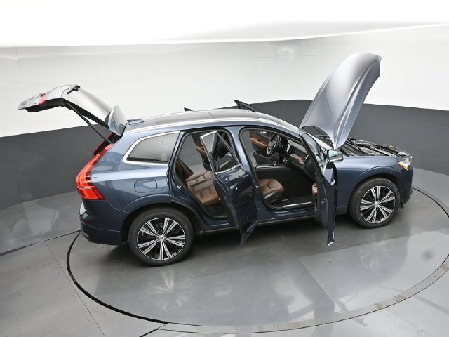 Used 2023 Volvo XC60 B5 Plus w/ Protection Package Premier AWD/4WD image 42