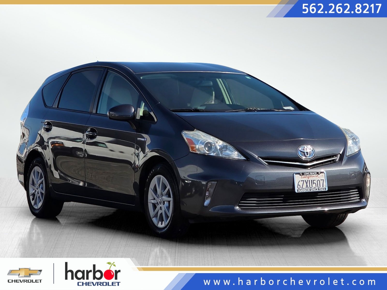 Used 2013 Toyota Prius V Two image 1