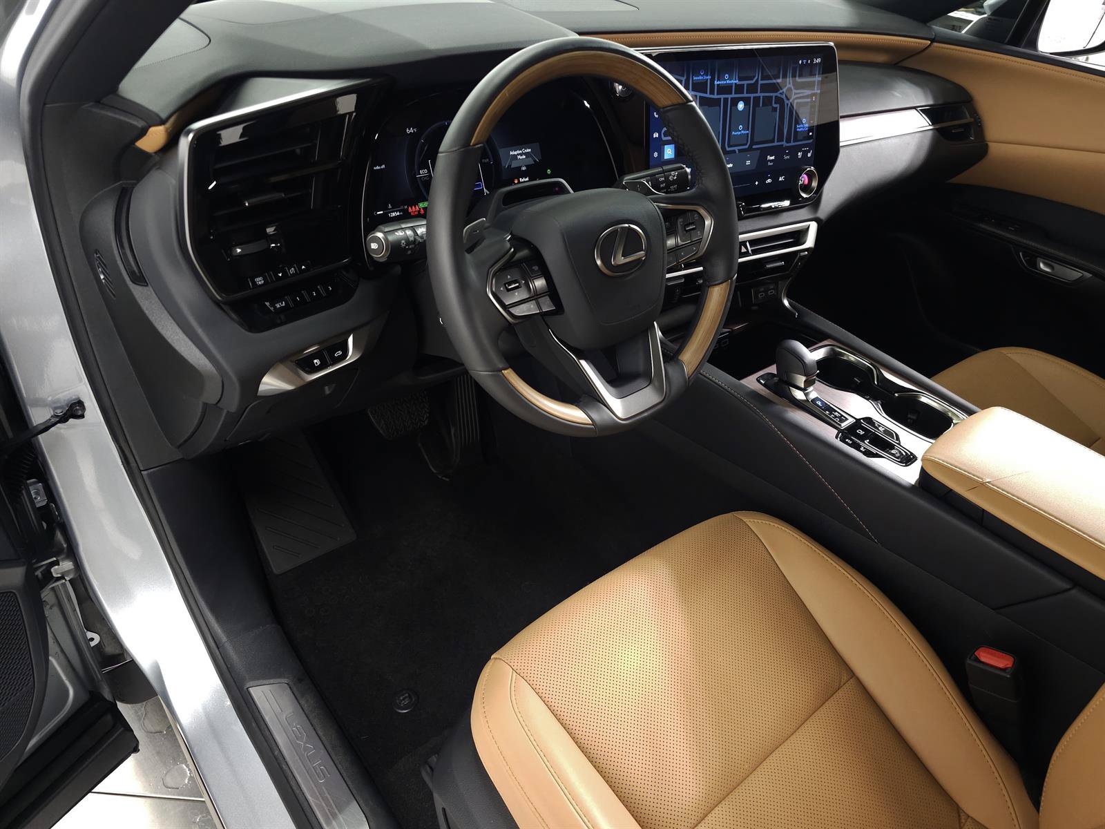 Certified 2026 Lexus RX 350h w/ Convenience Package AWD/4WD image 17