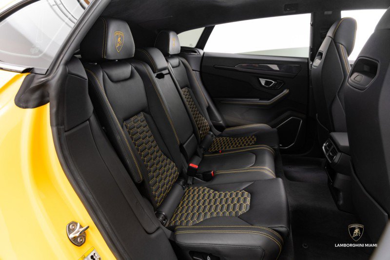 Used 2023 Lamborghini Urus S image 52