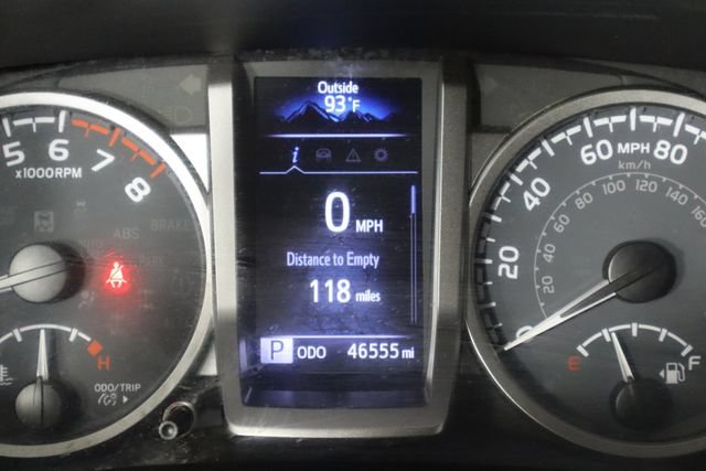 Used 2022 Toyota Tacoma SR5 w/ Technology Package RWD image 27