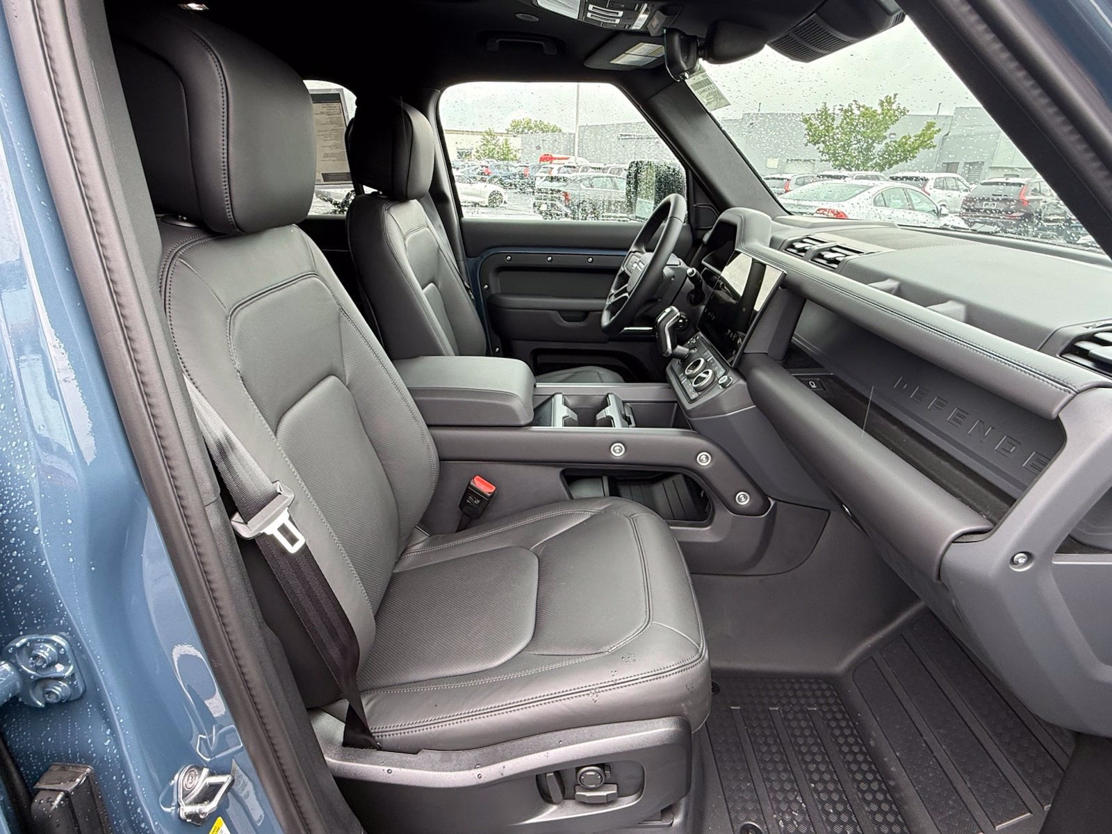 New 2026 Land Rover Defender 110 S AWD/4WD image 18