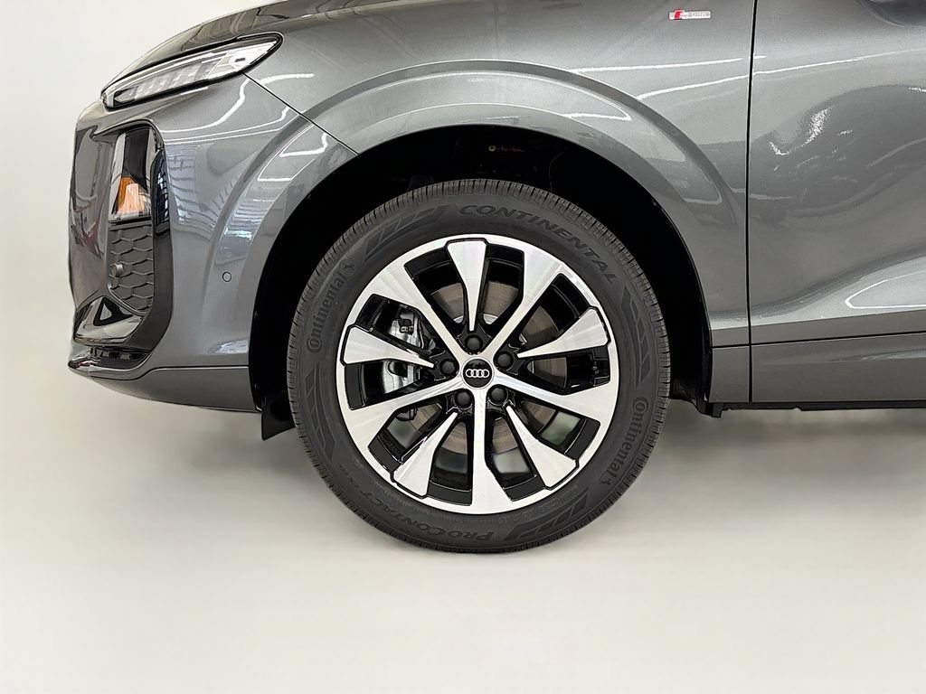 New 2026 Audi Q3 quattro 2.0T AWD/4WD image 25