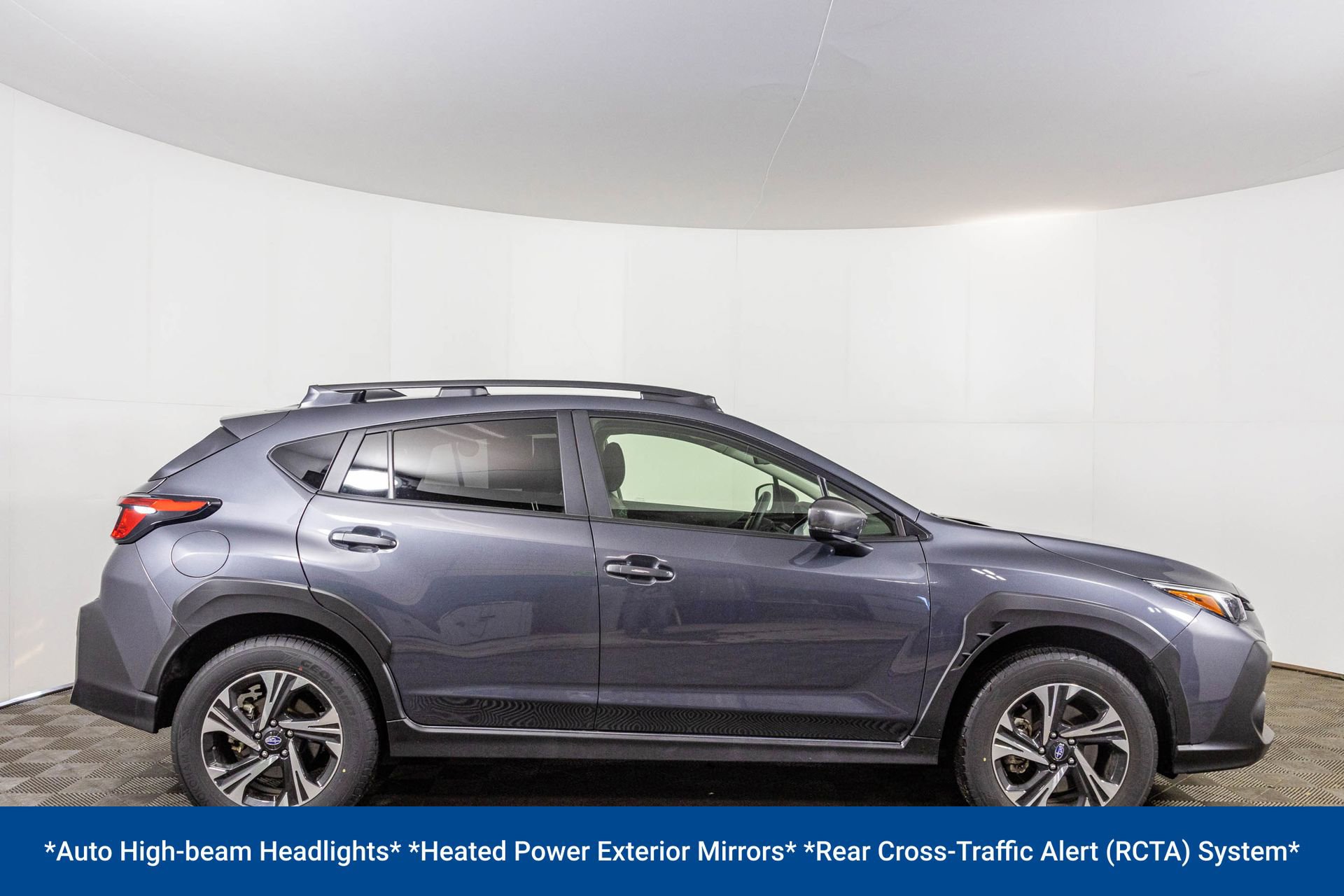 Used 2025 Subaru Crosstrek 2.0i Premium image 13