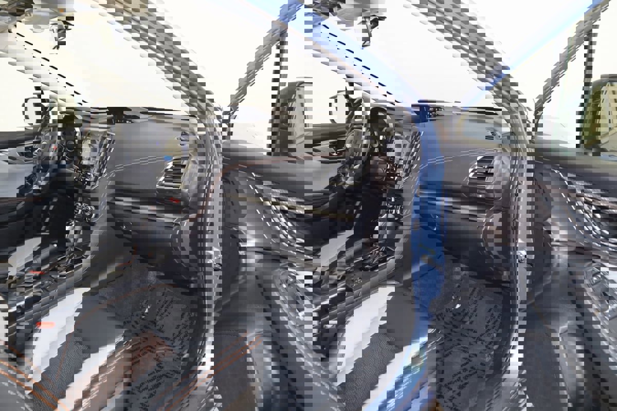 Used 2022 Subaru Crosstrek 2.5i Limited image 40