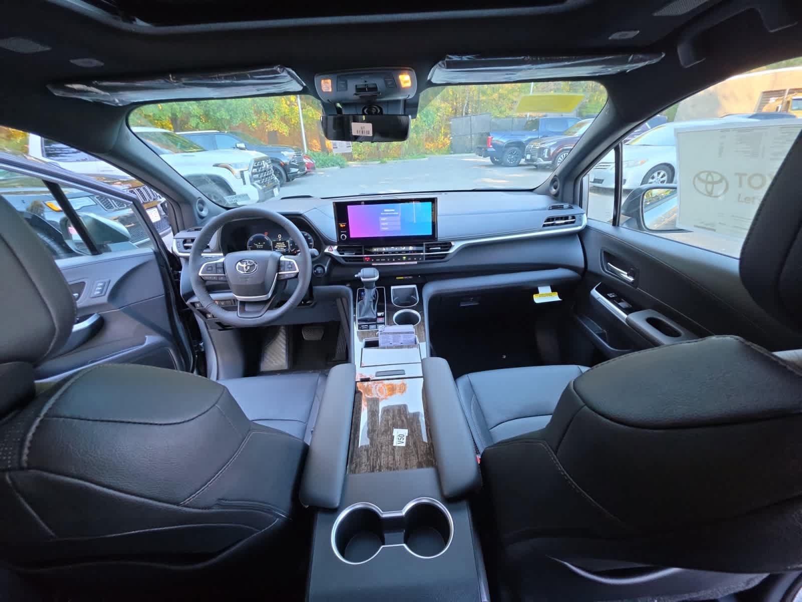 New 2026 Toyota Sienna Platinum AWD/4WD image 24
