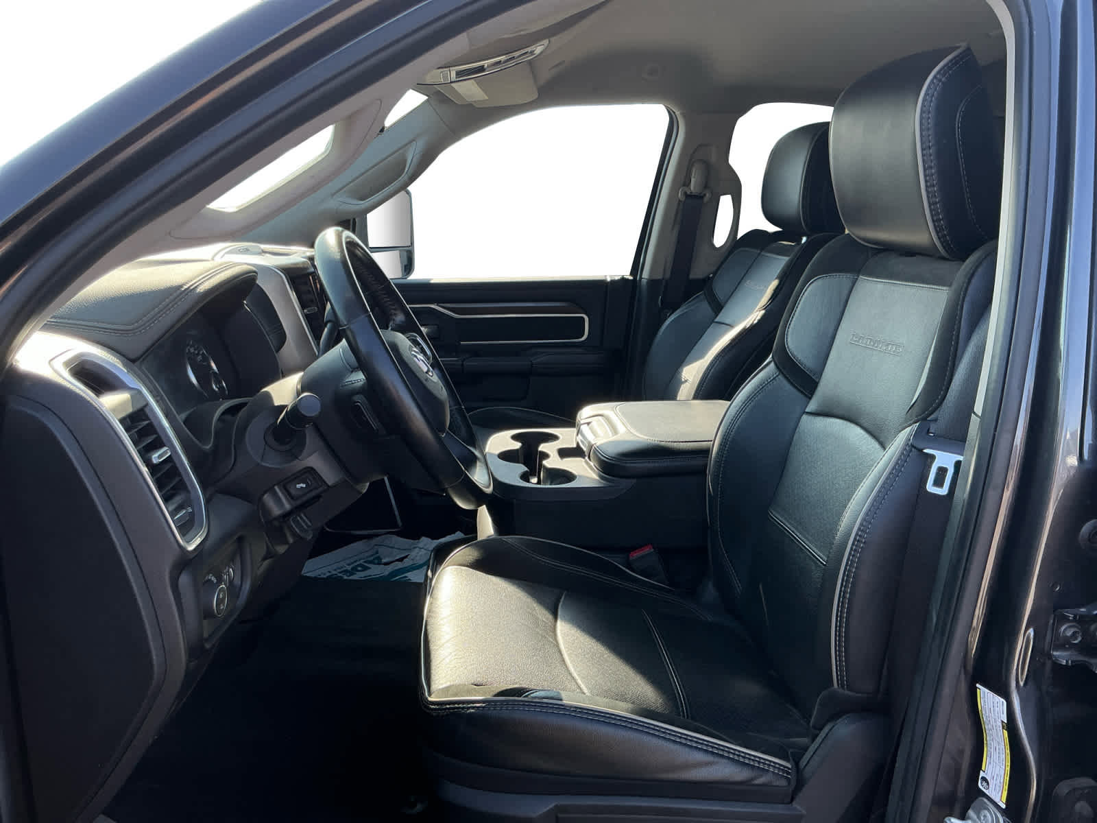 Used 2024 RAM 2500 Laramie image 8