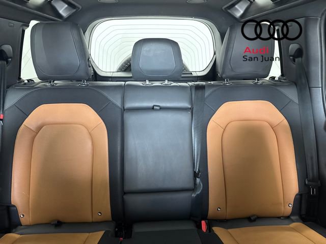 Used 2023 Land Rover Defender 110 X-Dynamic SE image 17