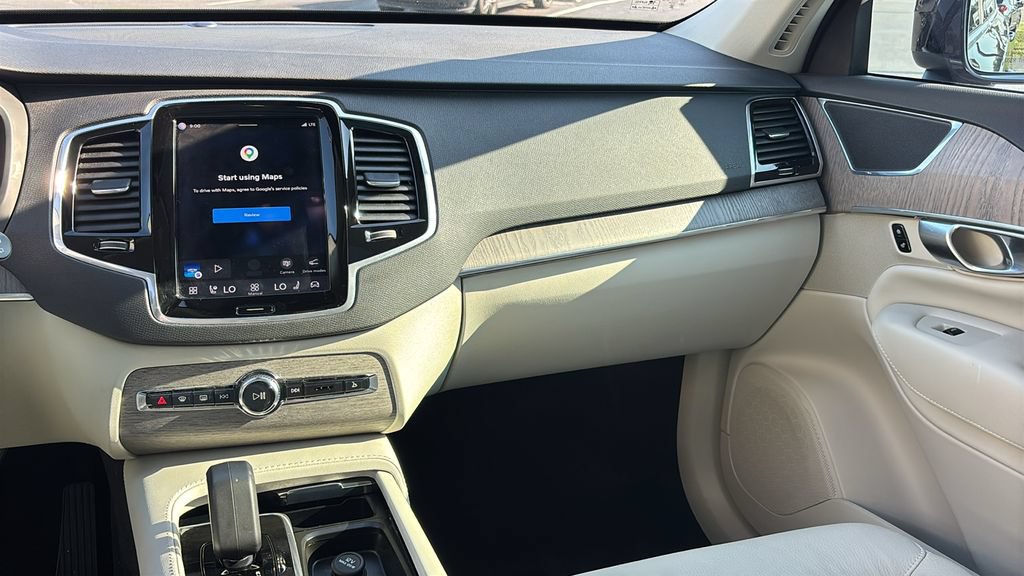 Certified 2023 Volvo XC90 B6 Plus w/ Protection Package Premier AWD/4WD image 8
