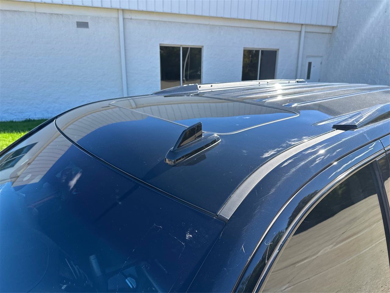 Used 2018 Cadillac Escalade Luxury AWD/4WD image 12