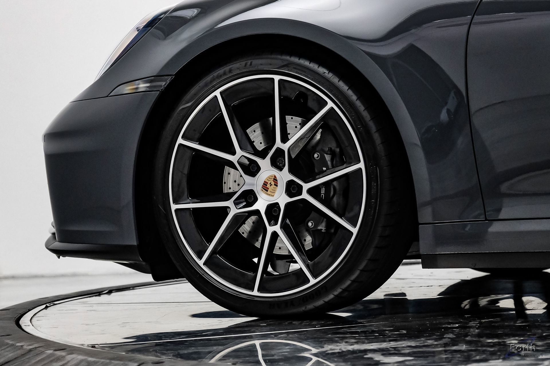 Used 2025 Porsche 911 Carrera T image 91