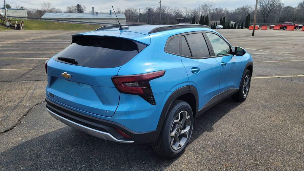 New 2026 Chevrolet Trax LT image 12