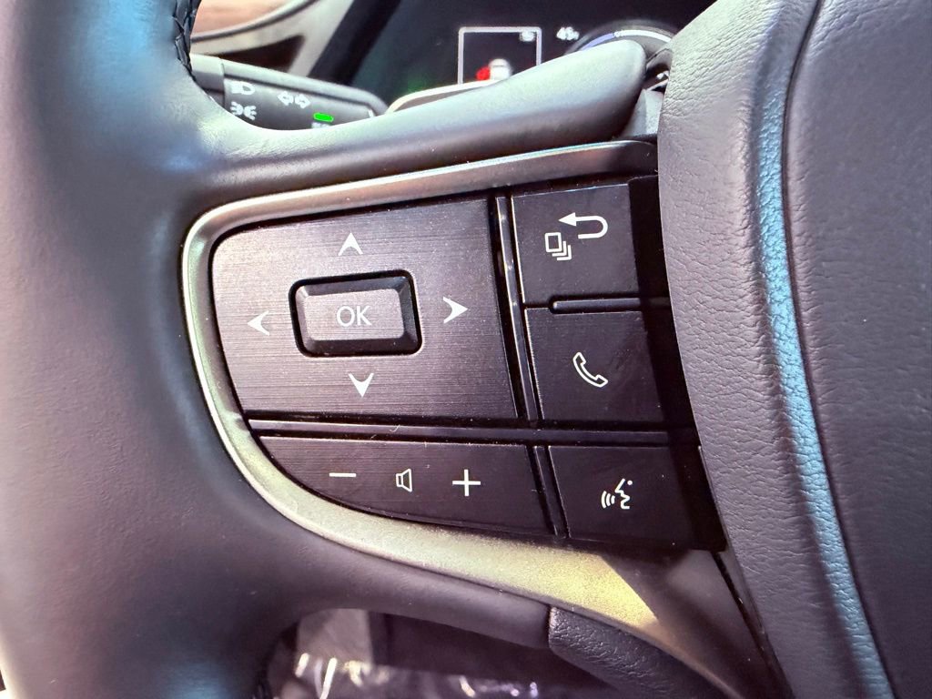 Certified 2025 Lexus ES 300h F Sport image 21