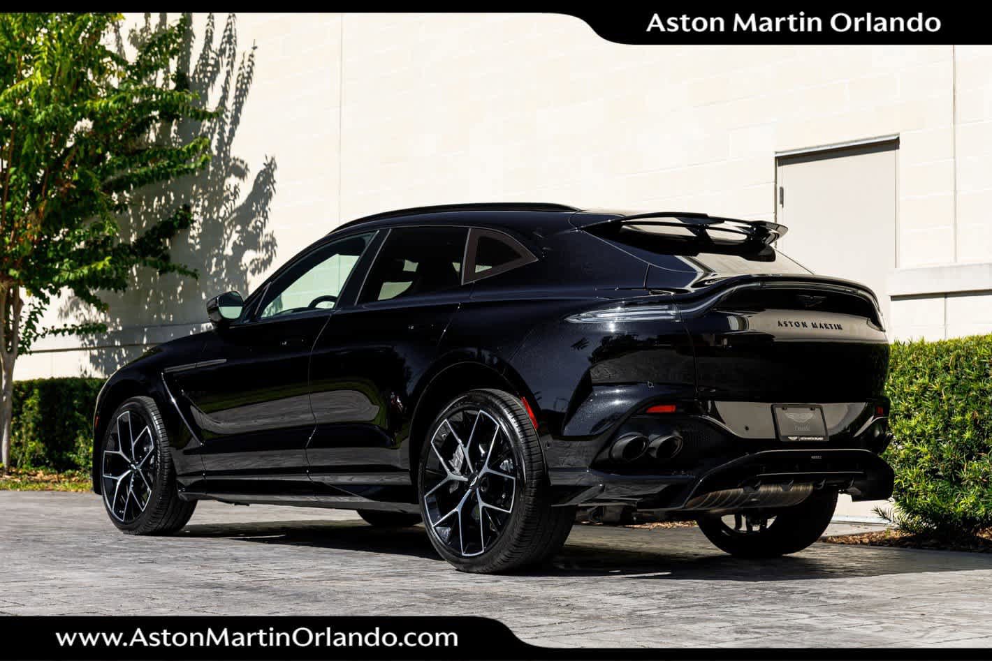 Used 2025 Aston Martin DBX 707 image 44