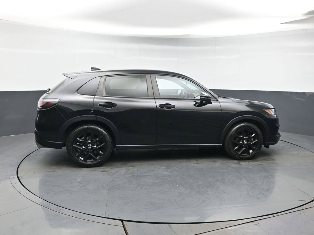 Used 2023 Honda HR-V Sport image 7