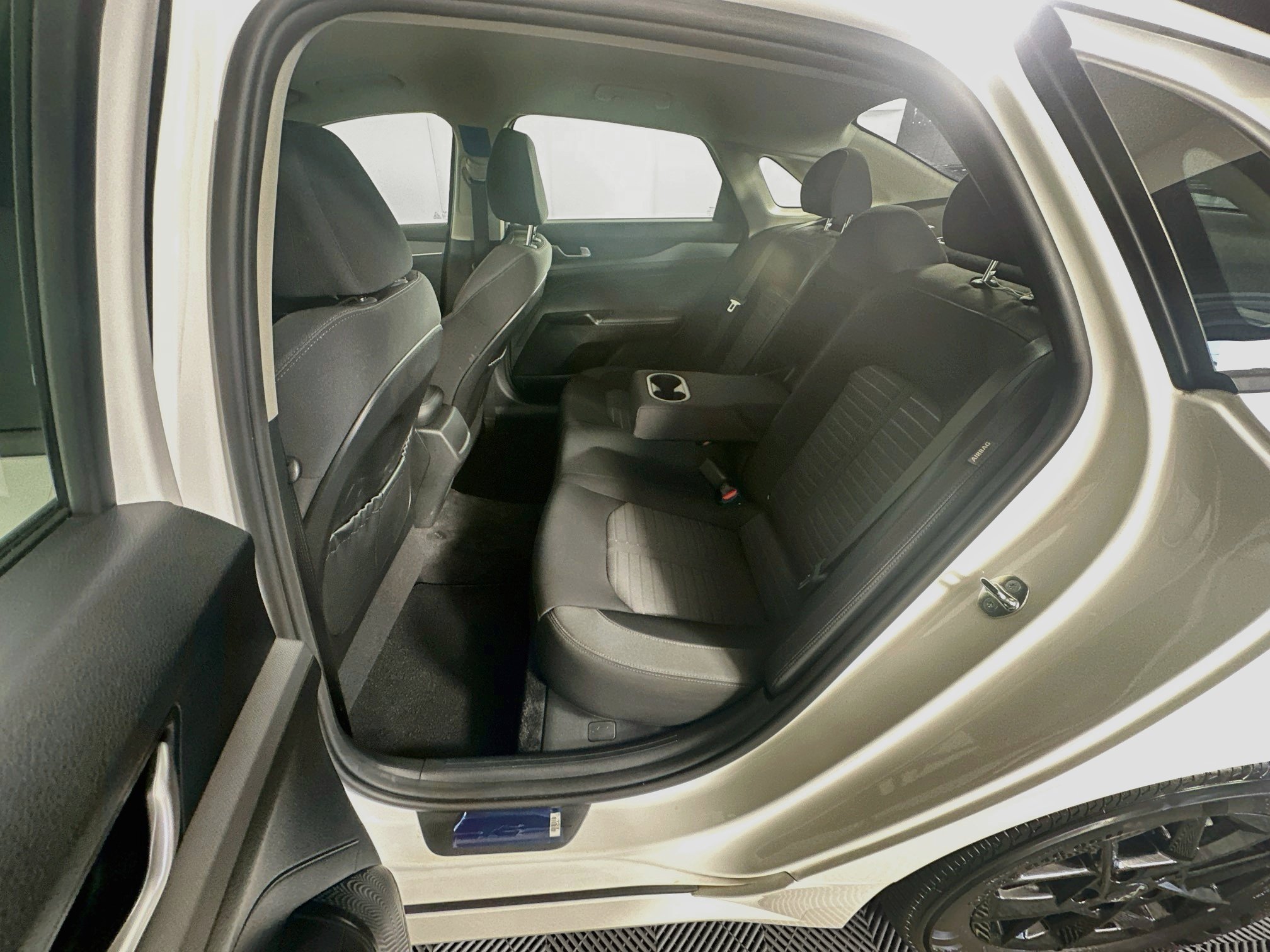 Used 2025 Kia K5 LXS FWD image 26