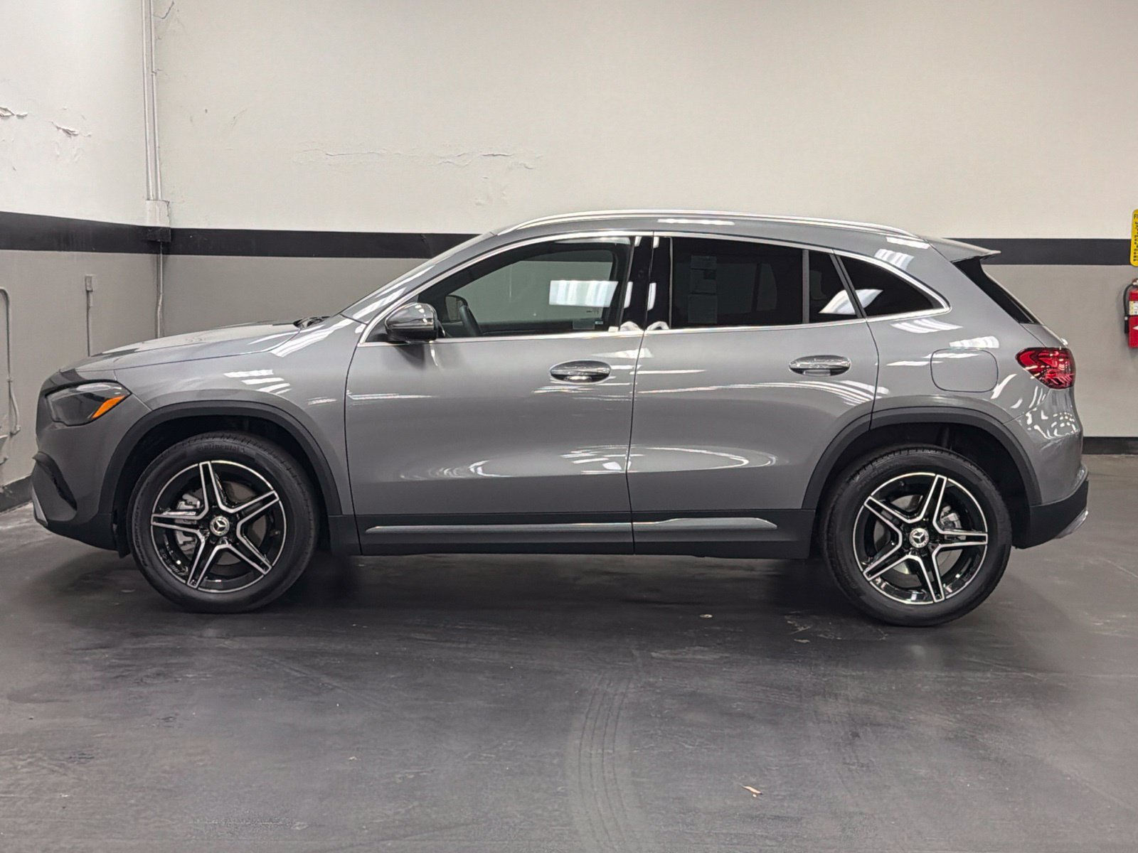 Certified 2026 Mercedes-Benz GLA 250 image 8