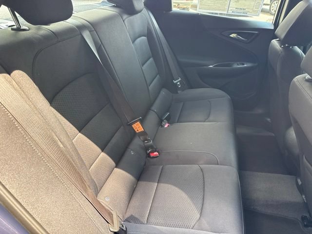 Used 2025 Chevrolet Malibu RS FWD image 25