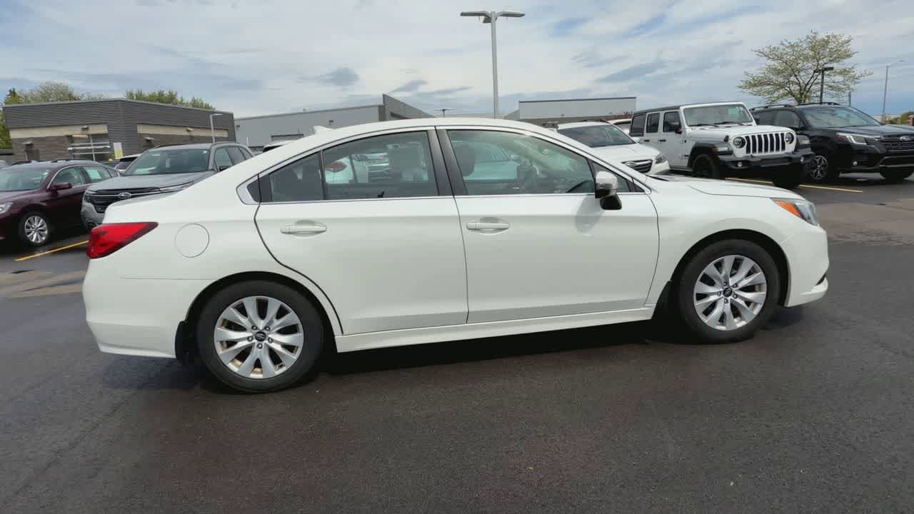 Used 2016 Subaru Legacy 2.5i Premium AWD/4WD image 9