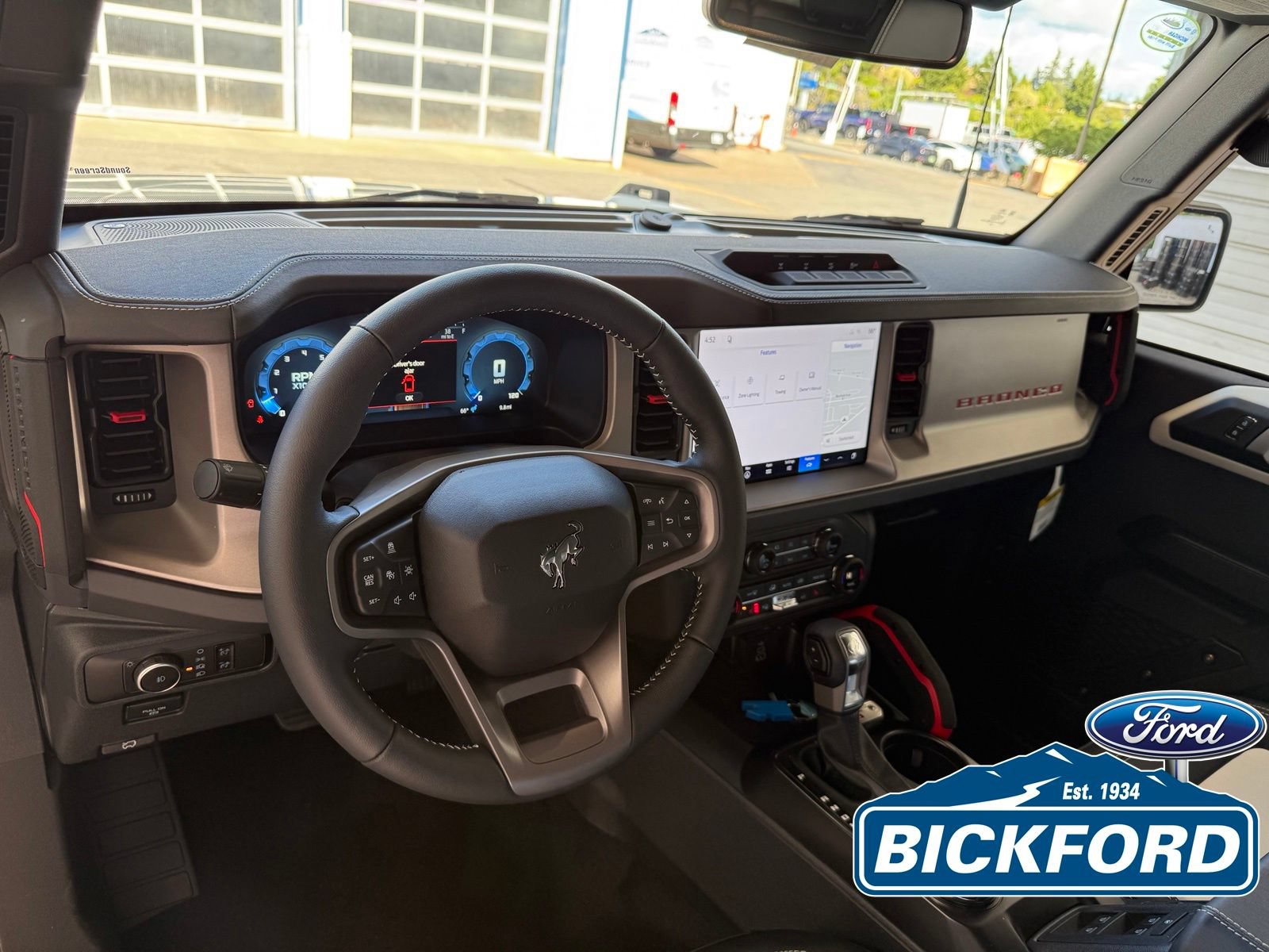 New 2026 Ford Bronco Outer Banks w/ Sasquatch Package AWD/4WD image 13