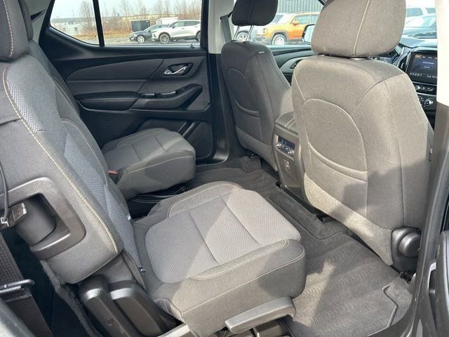 Used 2020 Chevrolet Traverse LT image 39