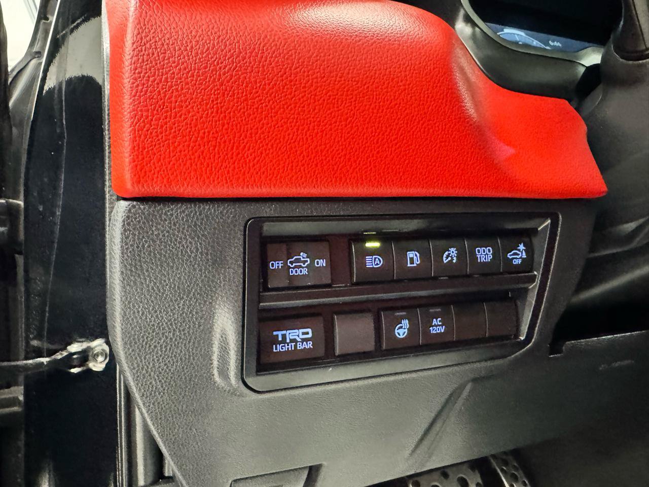 Used 2023 Toyota Tundra TRD Pro AWD/4WD image 11