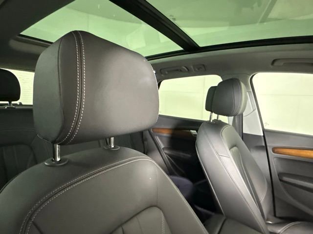 Used 2023 Audi Q5 2.0T Premium Plus w/ Premium Plus Package image 33