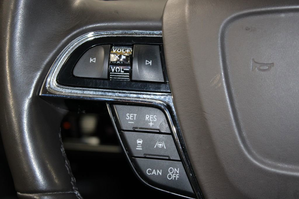 Used 2022 Lincoln Nautilus Reserve w/ Equipment Group 201A image 37