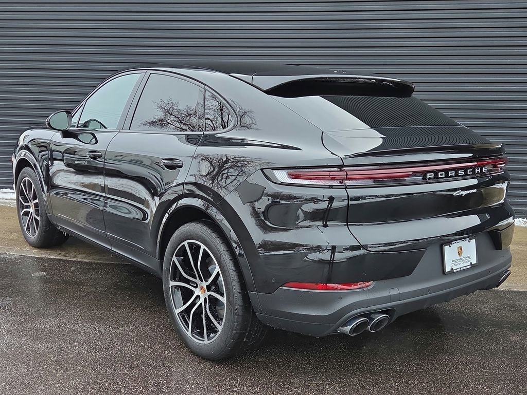 Certified 2026 Porsche Cayenne Coupe image 3