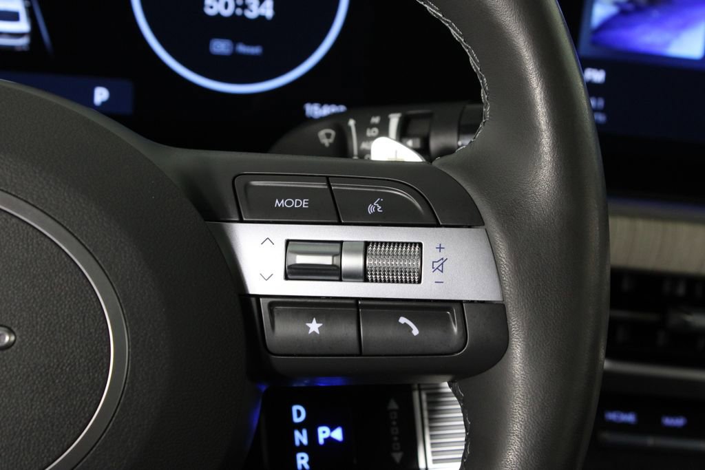Certified 2024 Hyundai Sonata Limited FWD image 29