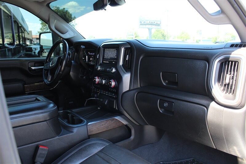 Used 2020 GMC Sierra 2500 Denali w/ Denali Ultimate Package AWD/4WD image 35