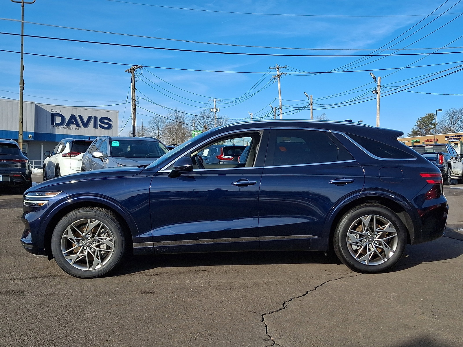 Used 2025 Genesis GV70 2.5T image 7