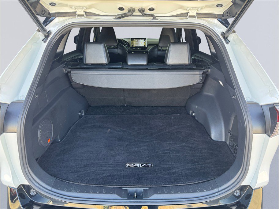 Used 2020 Toyota RAV4 XSE AWD/4WD image 26