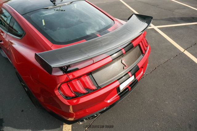 Used 2020 Ford Mustang Shelby GT500 w/ Carbon Fiber Track Pack image 77