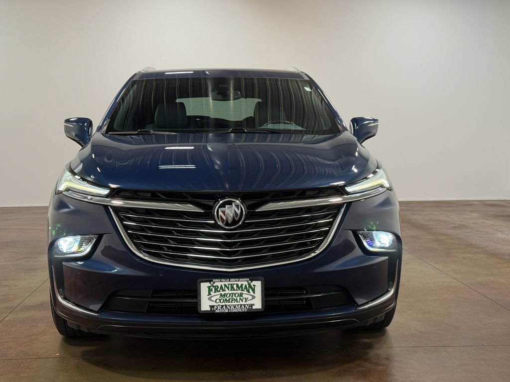 Used 2023 Buick Enclave Essence AWD/4WD image 29