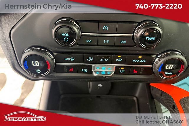 Used 2024 Ford Bronco Black Diamond image 17