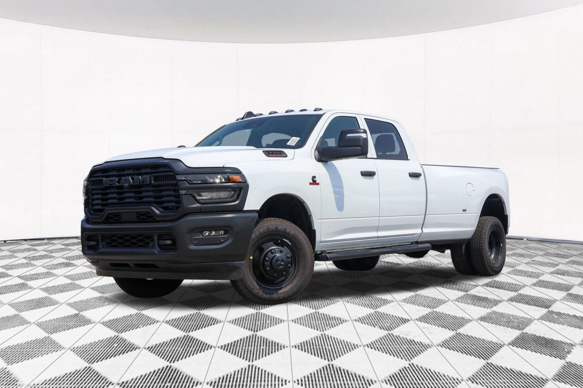 New 2026 RAM 3500 Tradesman AWD/4WD image 2