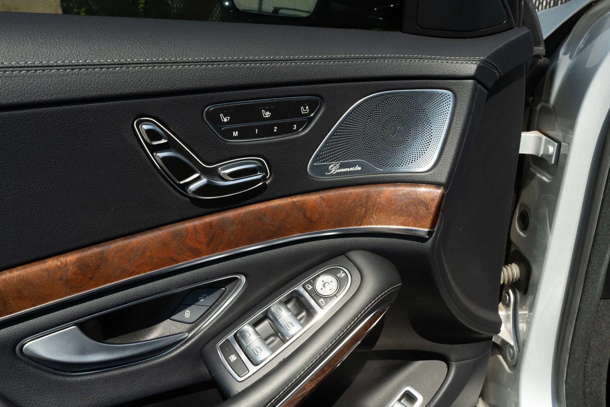 Used 2014 Mercedes-Benz S 63 AMG 4MATIC Sedan image 40