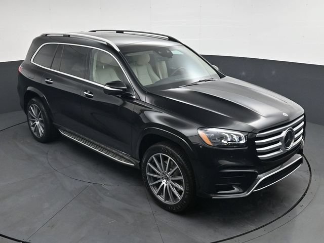 Used 2026 Mercedes-Benz GLS 450 4MATIC image 23