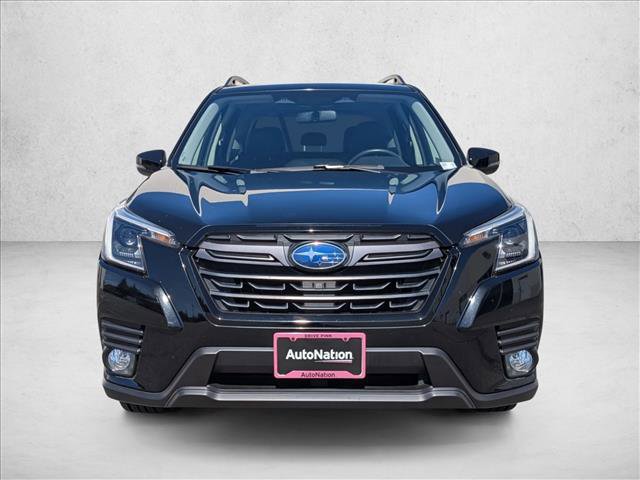Certified 2022 Subaru Forester Limited AWD/4WD image 2