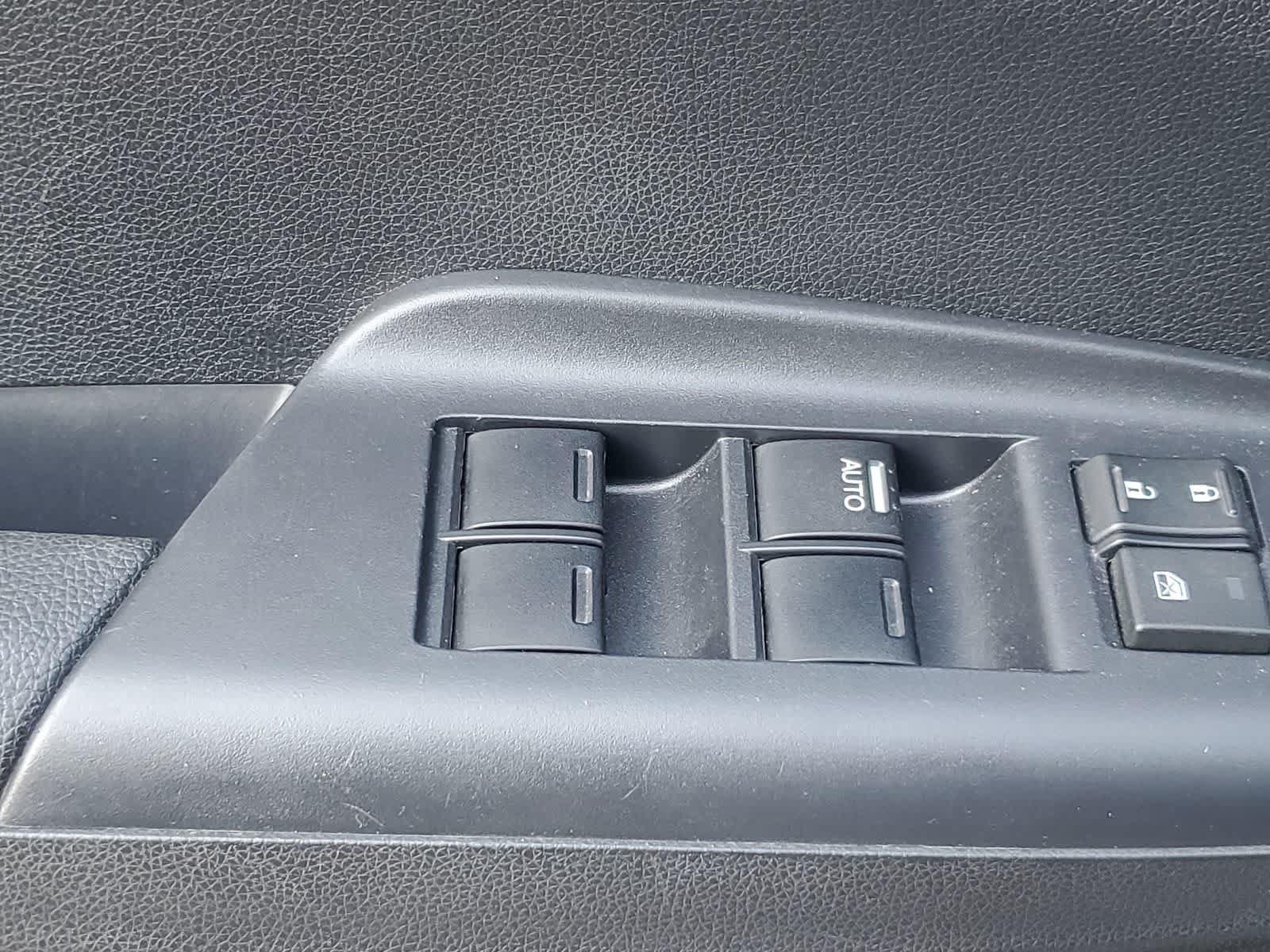 Used 2019 Honda Fit EX image 24